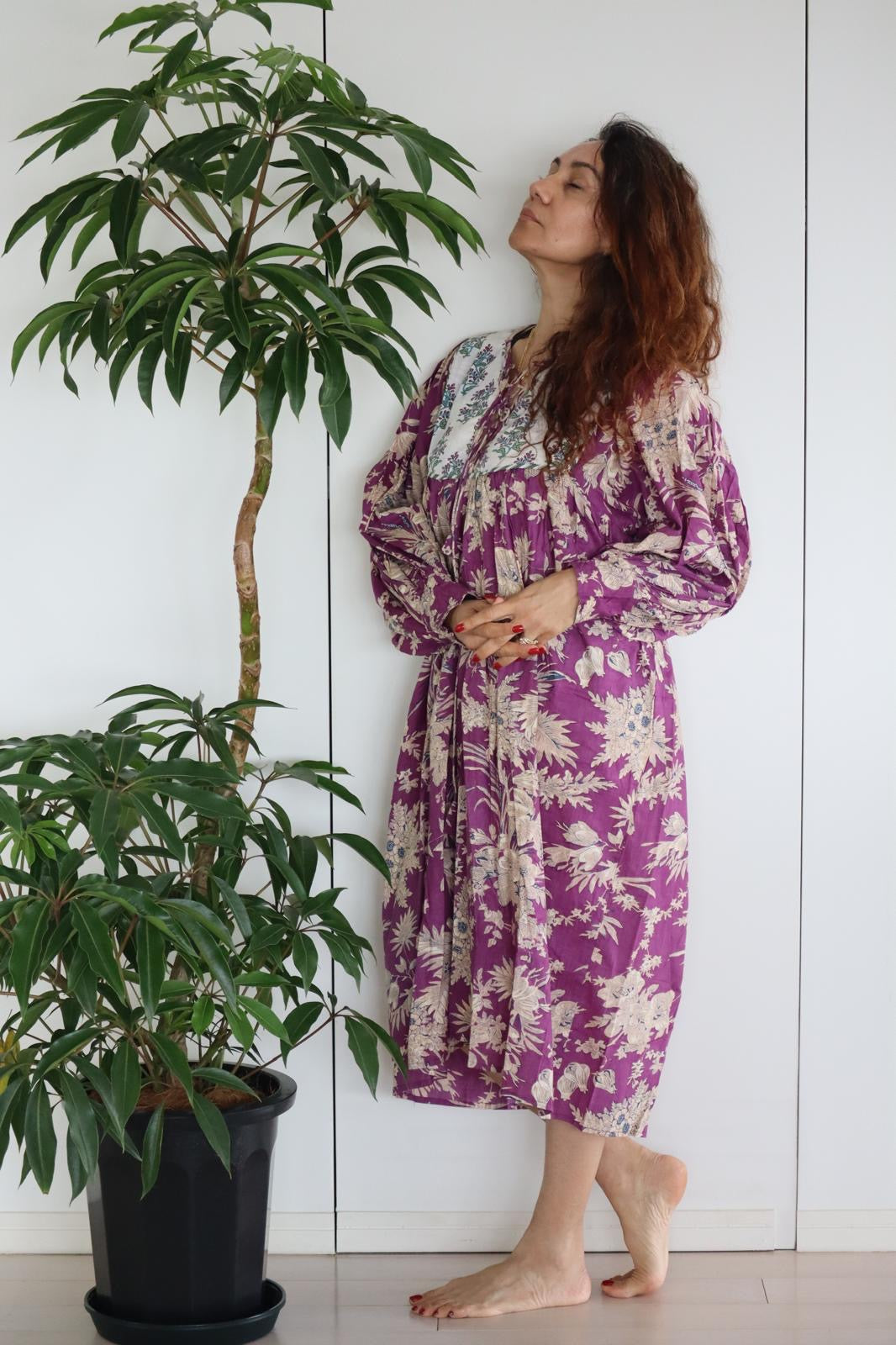 Aria Midi Dress - Purple