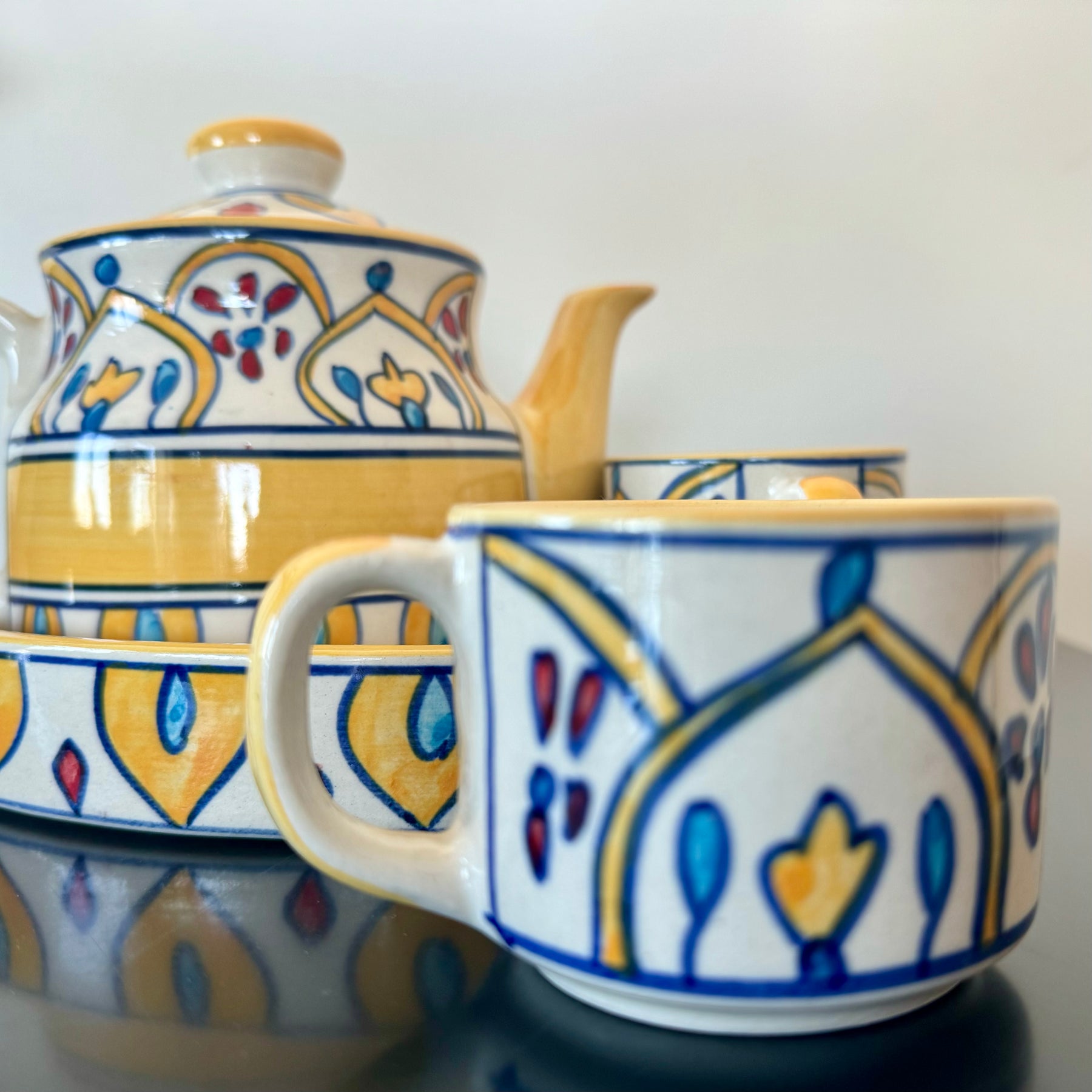 Sunshine Yellow 6 piece Tea Set