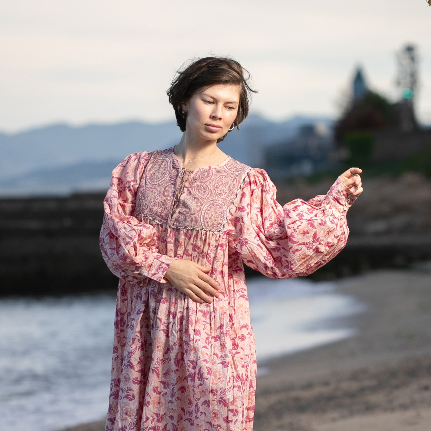 Aria Midi Dress - Pink