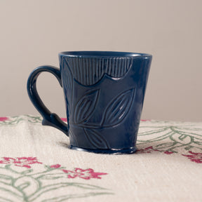 Neela Kopi Mug with Lid