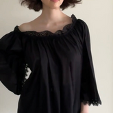 Leena Off-Shoulder Top