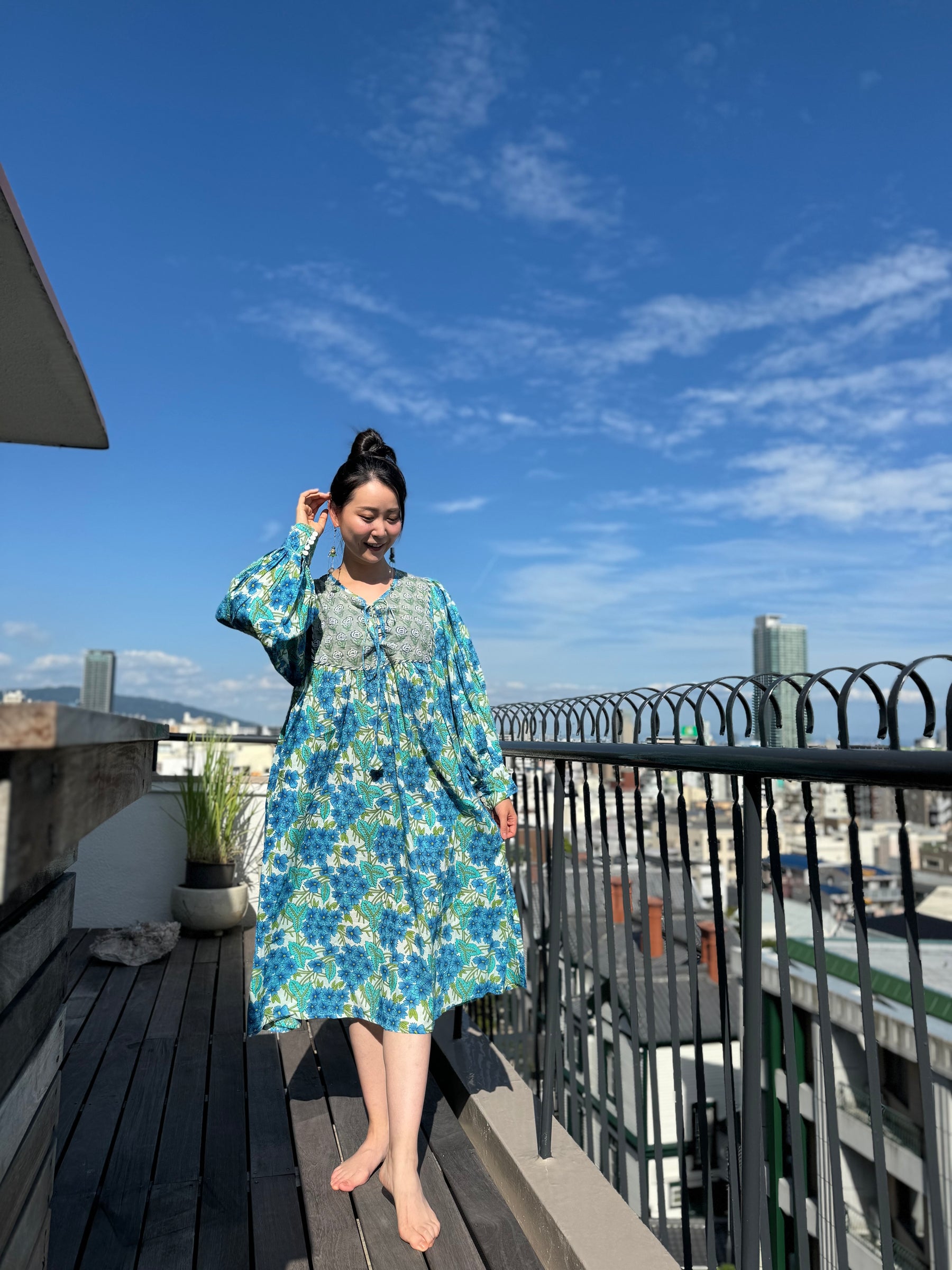 Aria Midi Dress - Blue