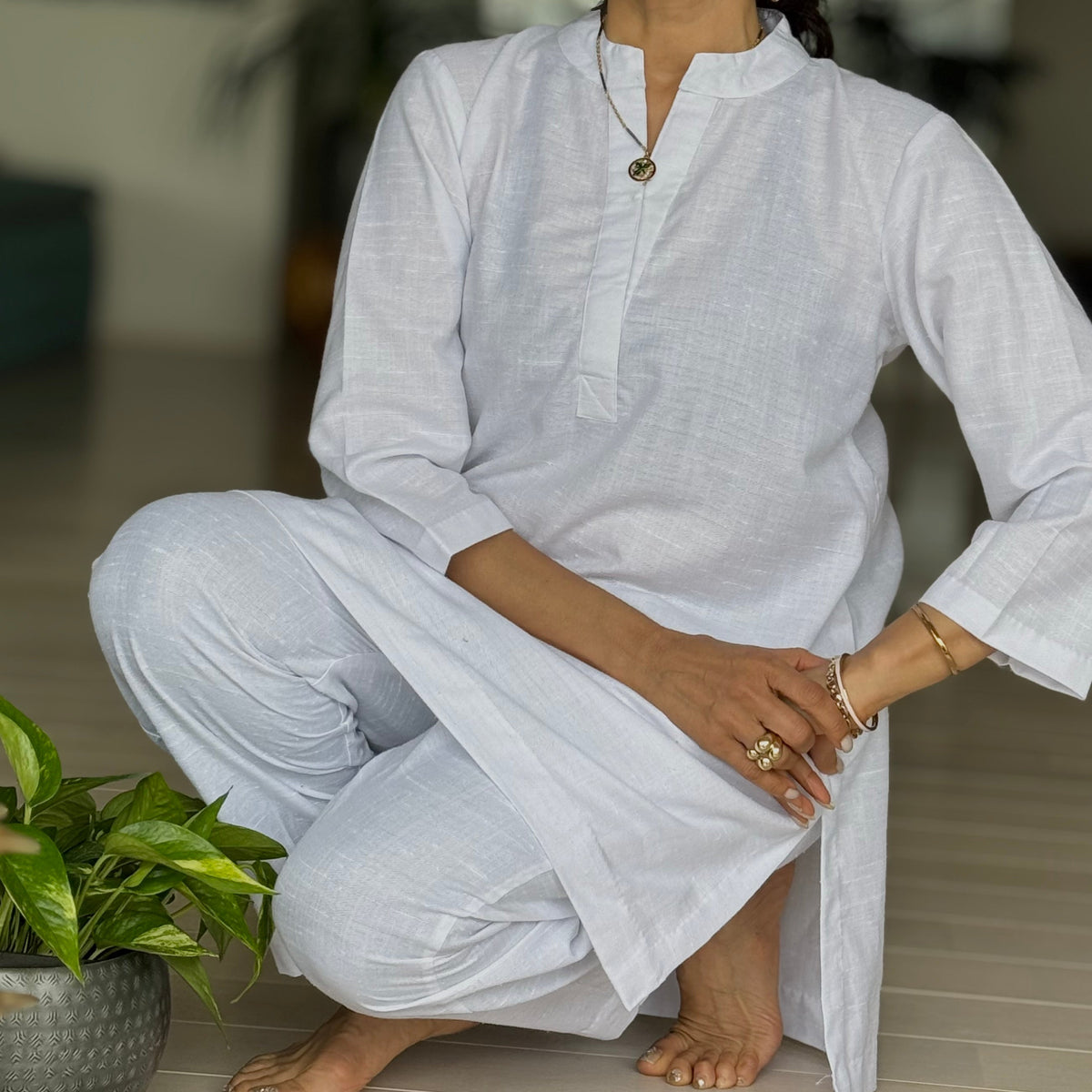 Earth Coordset - White