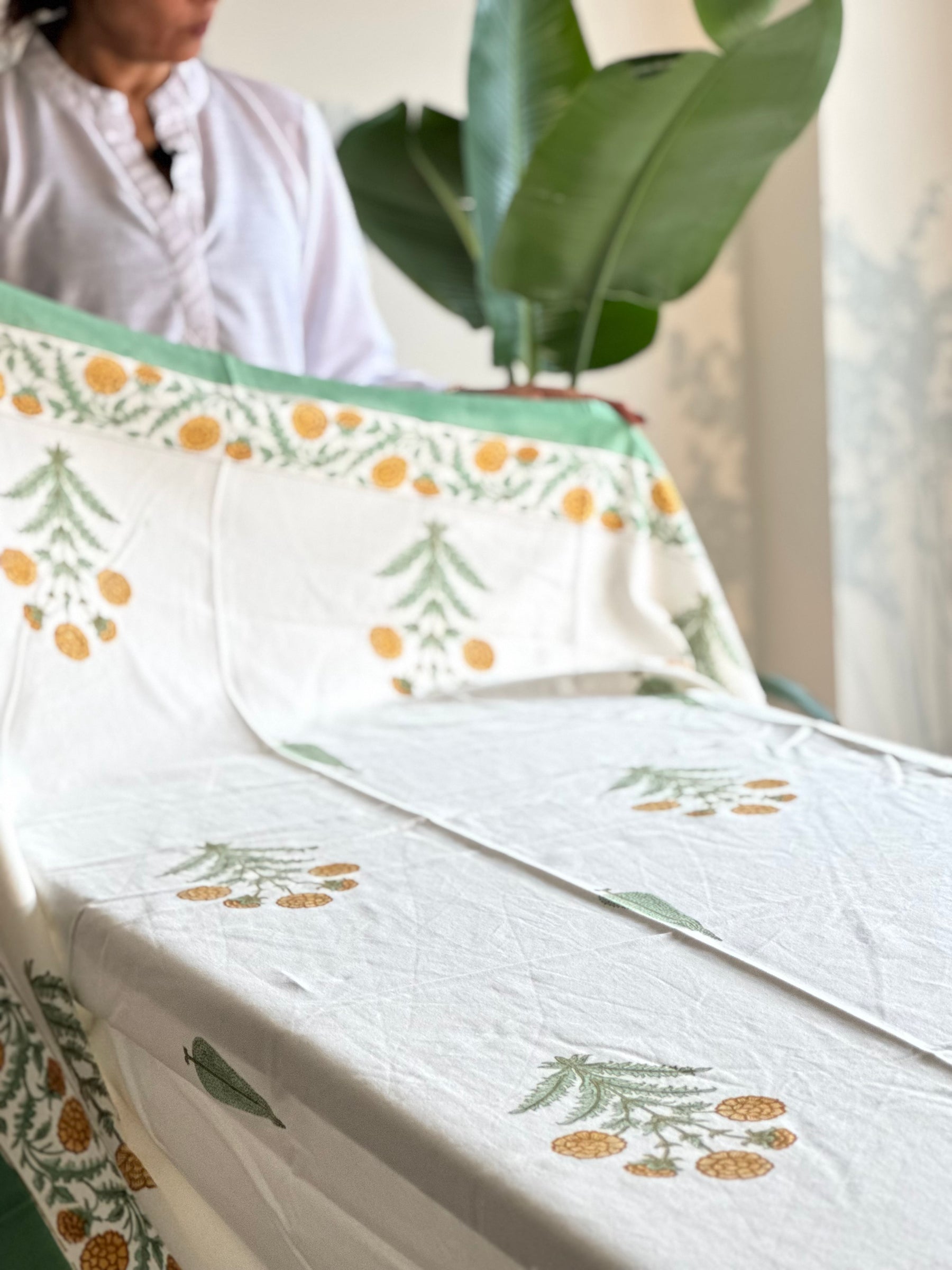 Gulzar Table Cloth A