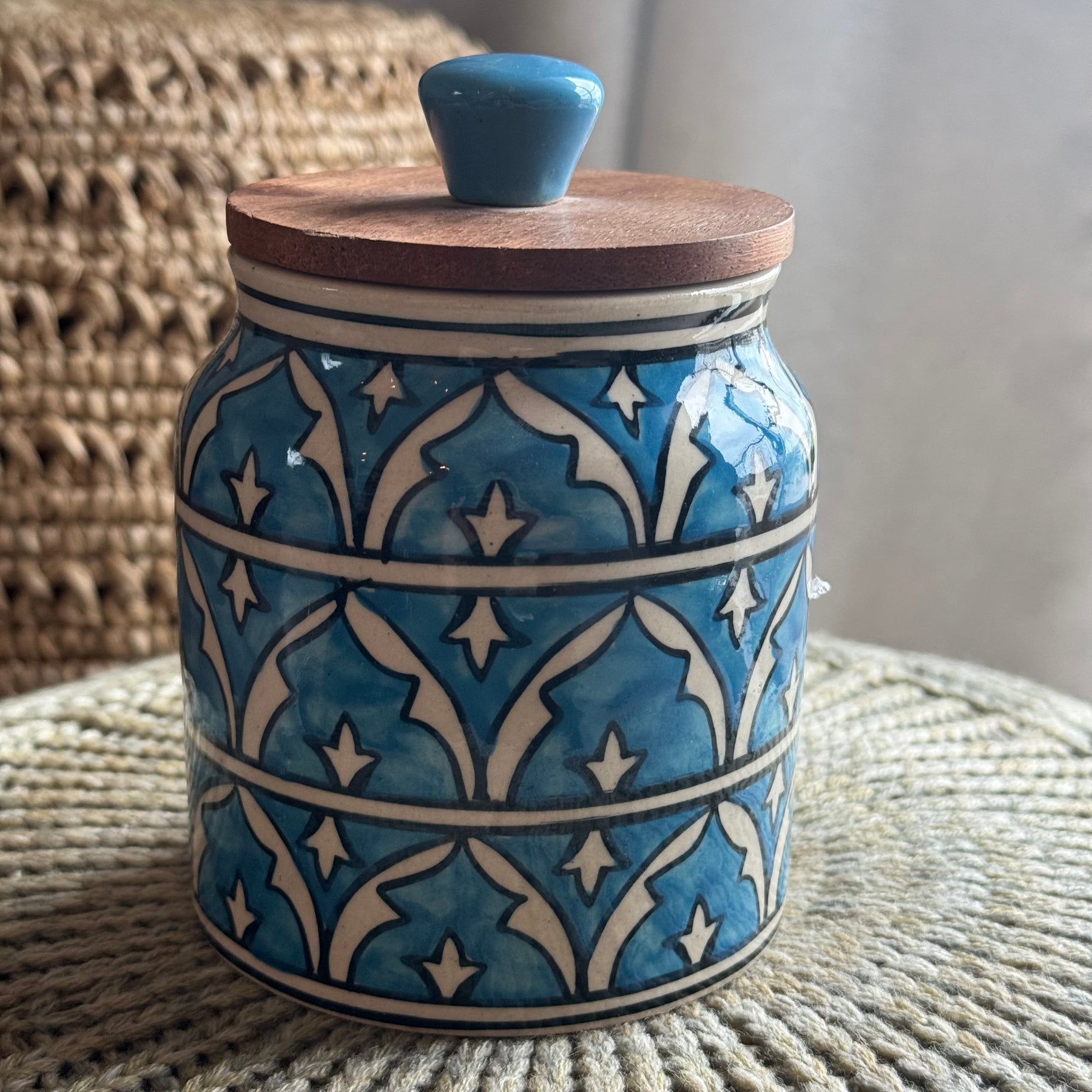 Zoya Jar