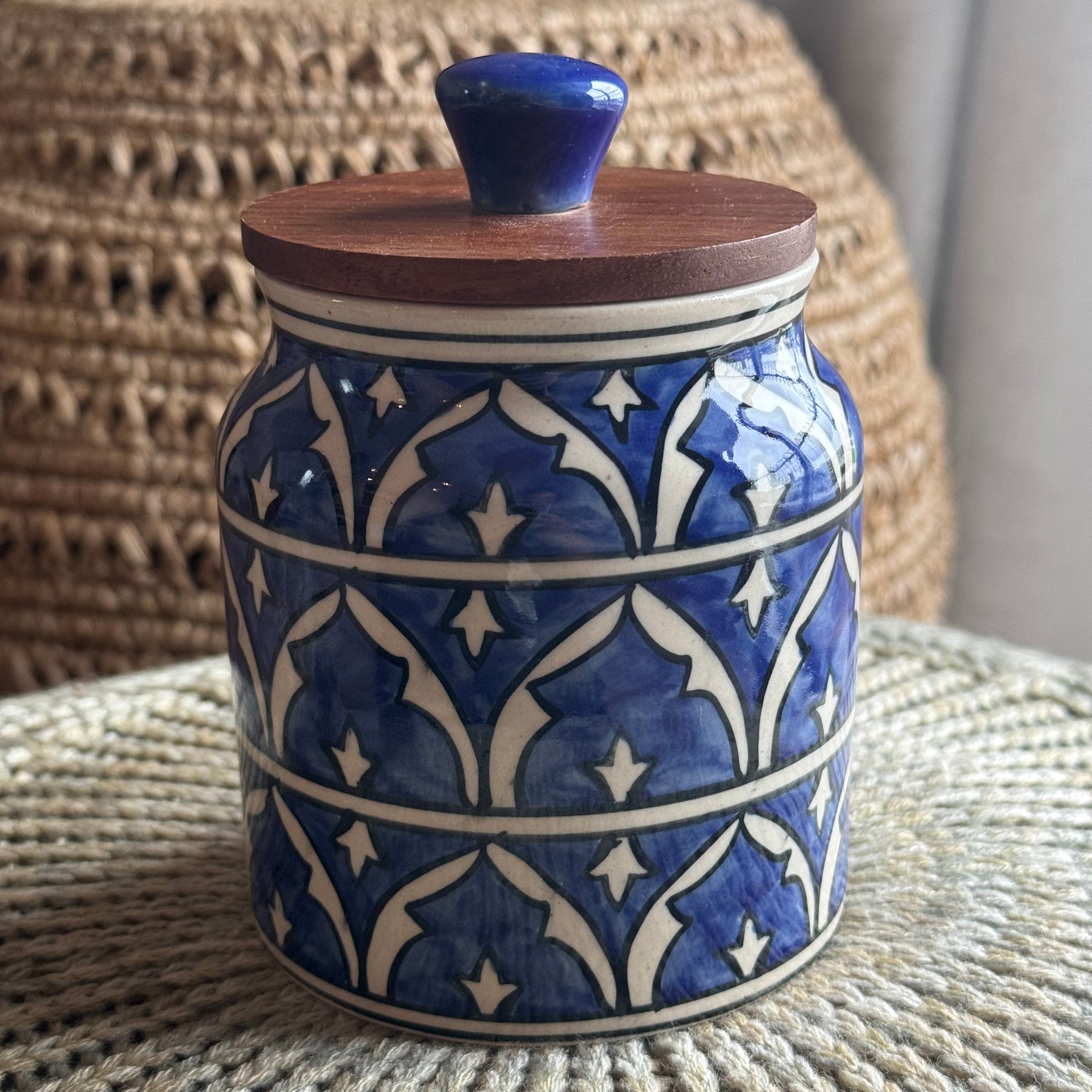 Zoya Jar